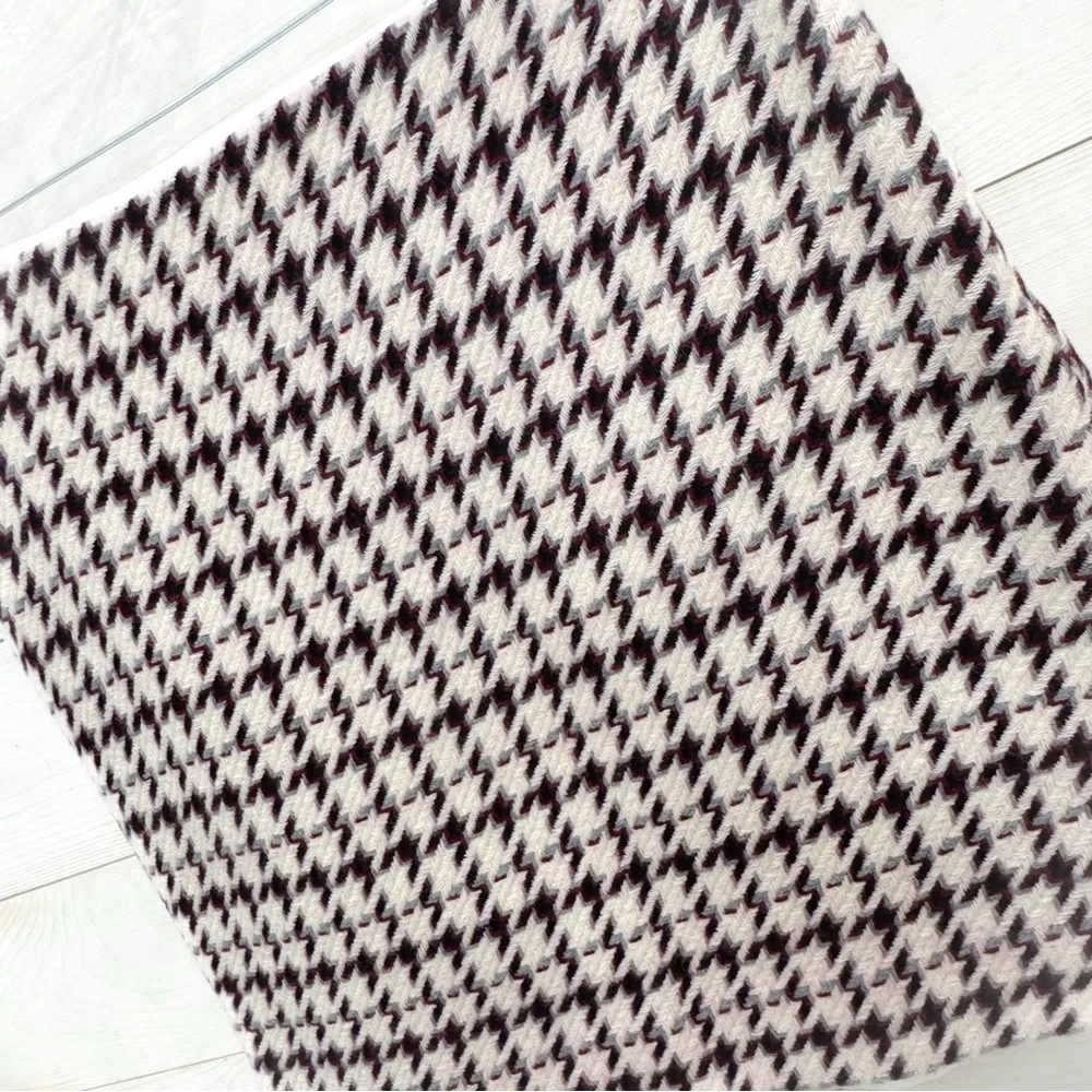 White House black market houndstooth wool skirt ❤️ - Picture 3 of 5